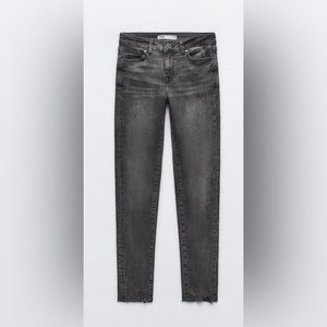 ZARA BASIC Z1975 Grey Raw Hem Skinny Denim Jeans Size 4